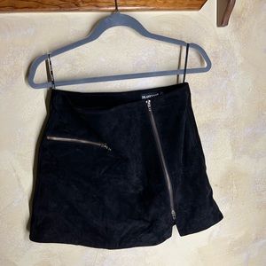 Blanknyc black suade mini skirt